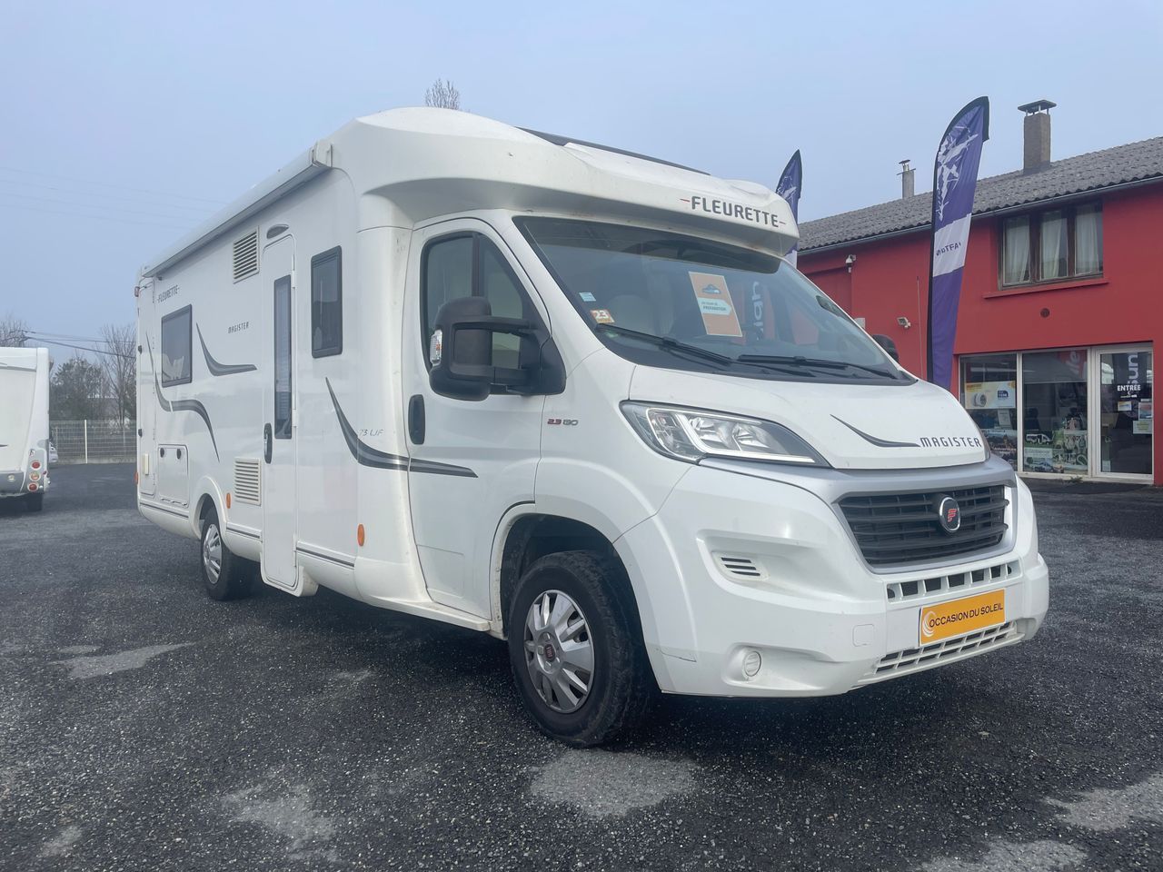 Camping-car FLEURETTE MAGISTER 73 LGF